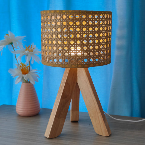 Soft Light Eye Protection Desk Lamp