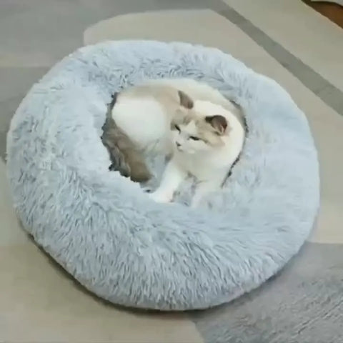 Indoor Gray Plush Pet Bed Soft & Comfy